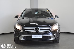 MERCEDES-BENZ GLA 180 CDI Sport